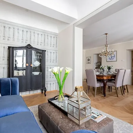 Casa San Frediano 3 Luxury Bedrooms And A Charming View Inside The Walls Apartment Lucca