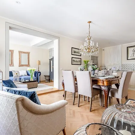 Casa San Frediano 3 Luxury Bedrooms And A Charming View Inside The Walls Apartment